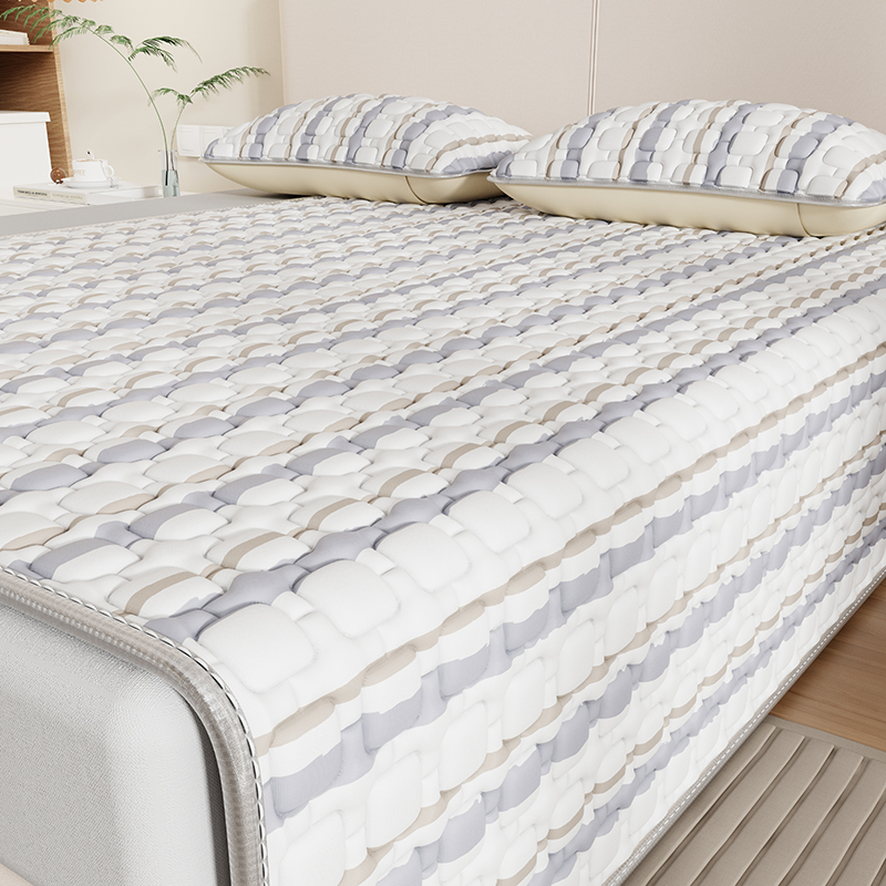 Silk Pillowcase Set - Soft Ice Silk Bed Mat Natural